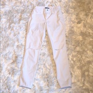 Fashion Nova White ripped knee jeans